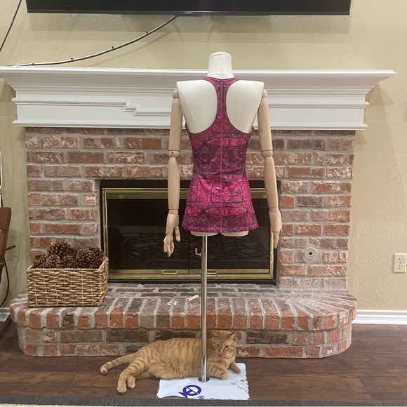 Nike DriFit pink patterned athletic racerback tank top / M / Excellent condition - Picture 9 of 13